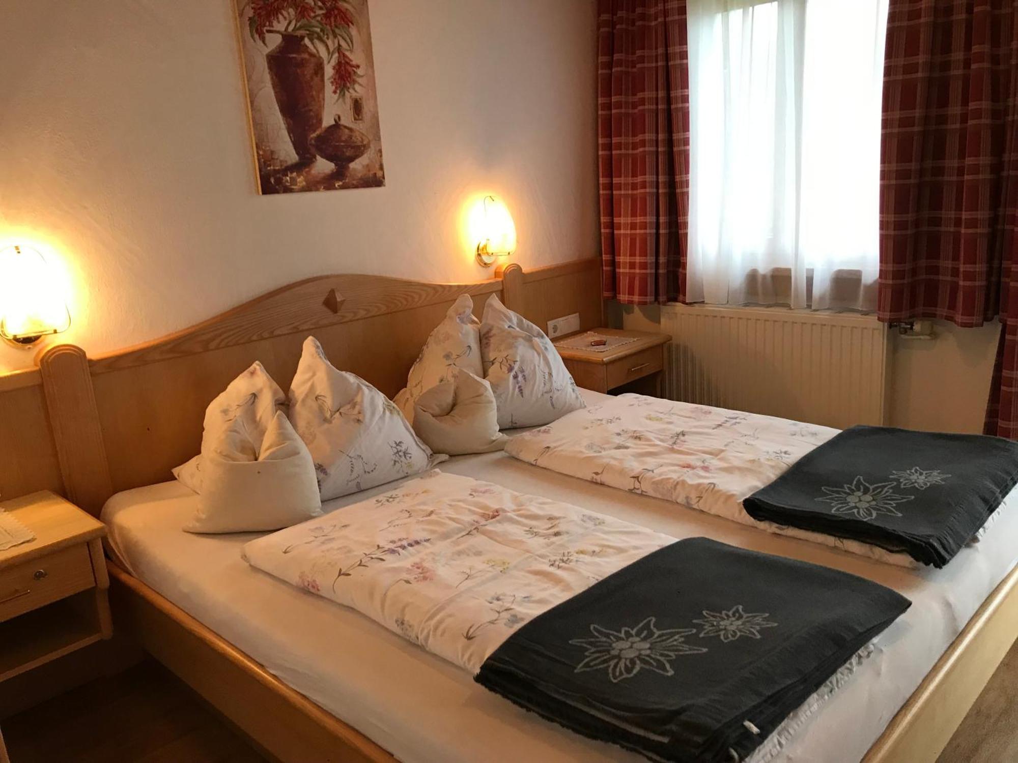 Pension-Greimelbacherhof ラムサウ・アム・ダッハシュタイン エクステリア 写真